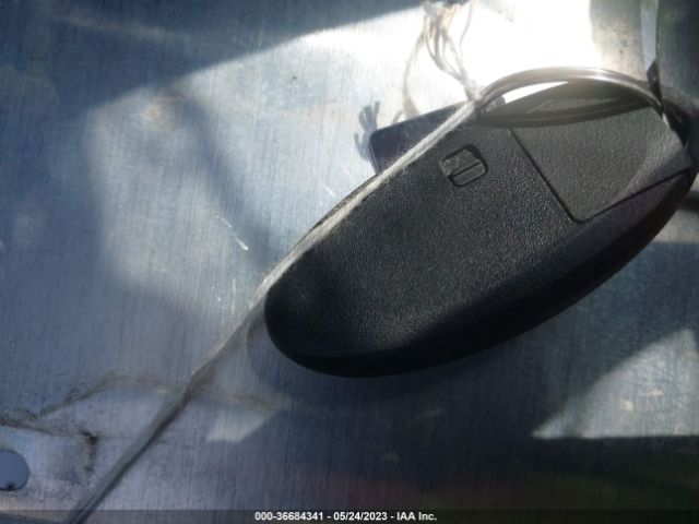 JN8AT2MT9KW504398 Nissan ROGUE SV
