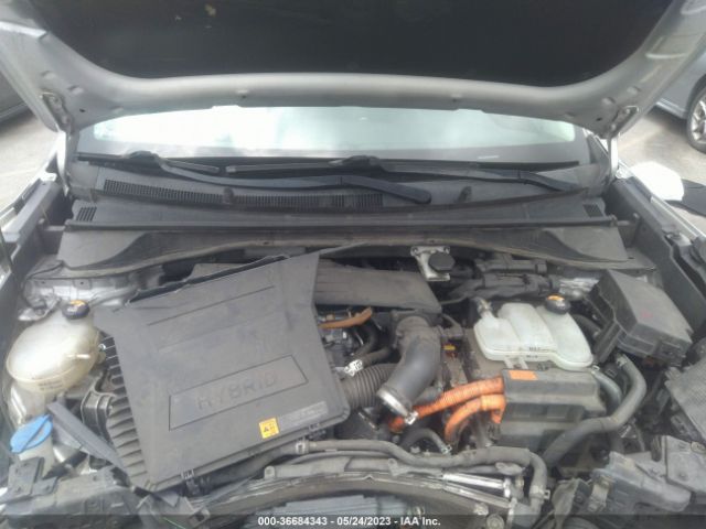 KNDCB3LC5H5069683 KIA NIRO LX