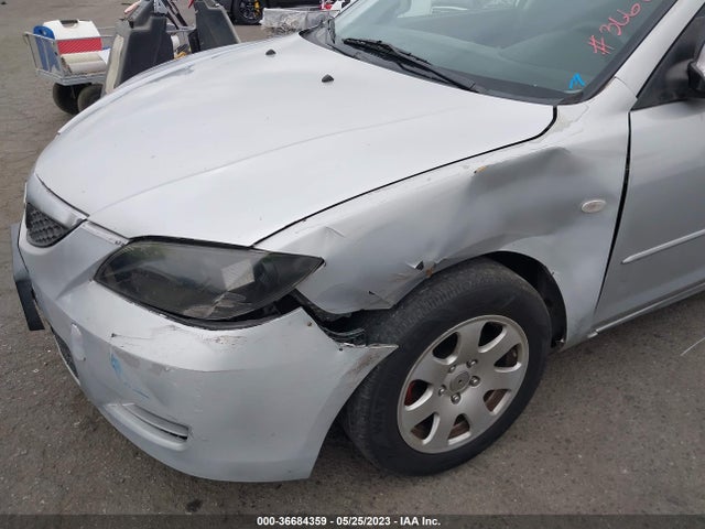 2009 MAZDA MAZDA3 I SPORT VIN: JM1BK32G091257102