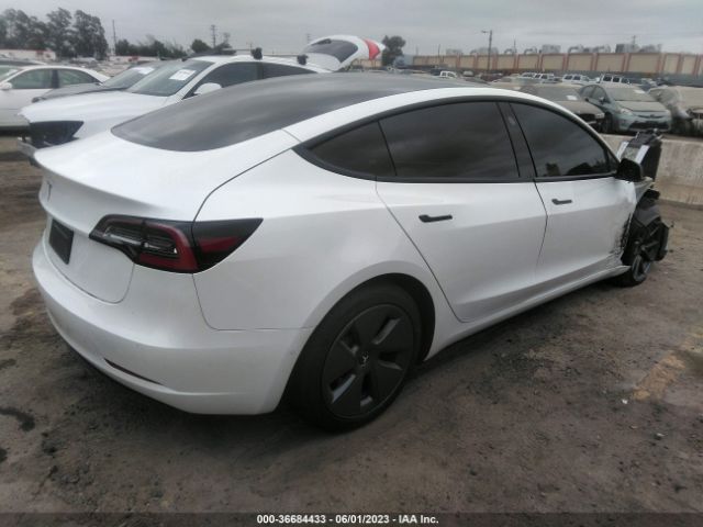 5YJ3E1EA8NF242615 Tesla MODEL 3