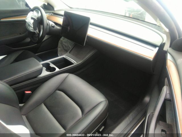 5YJ3E1EA8NF242615 Tesla MODEL 3