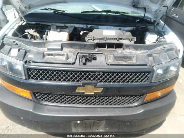 Chevrolet EXPRESS CARGO VAN 2020 1GCWGBFP2L1135792 Image 10