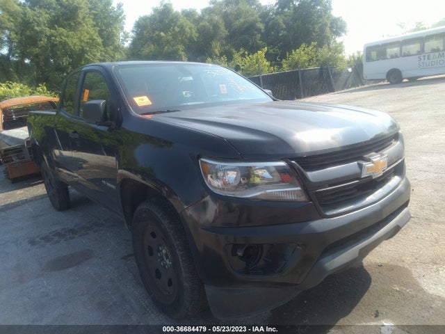 2019 1GCHSBEA1K1341138 main image