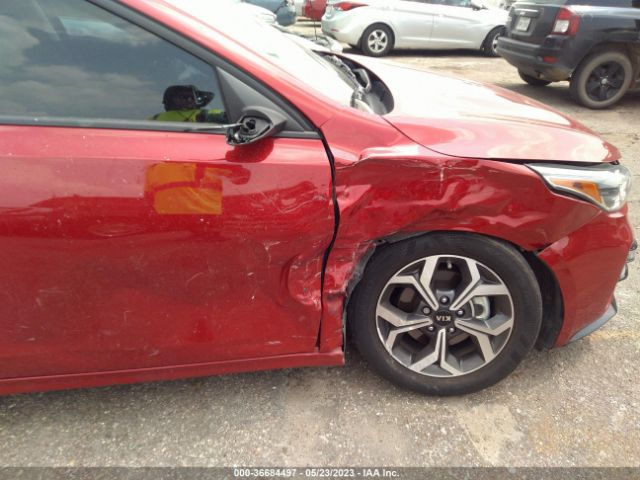 3KPF24AD8ME329541 KIA Forte Lxs