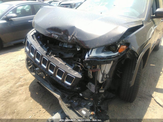 2018 JEEP COMPASS LATITUDE VIN: 3C4NJDBB1JT393259