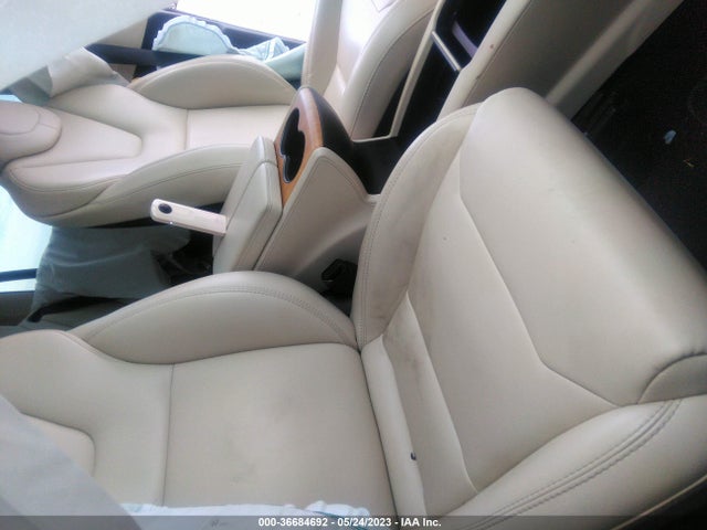 Tesla MODEL X 2019 5YJXCBE2XKF184699 Image 7
