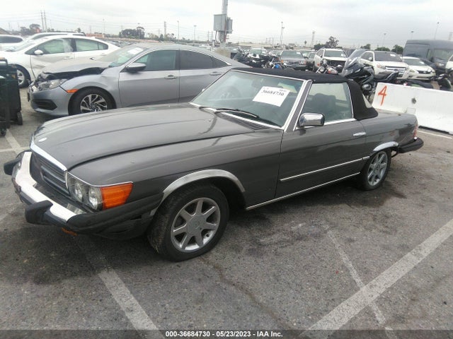 1983 MERCEDES-BENZ 380 SL VIN: WDBBA45A8DB025882