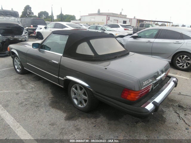 1983 MERCEDES-BENZ 380 SL VIN: WDBBA45A8DB025882