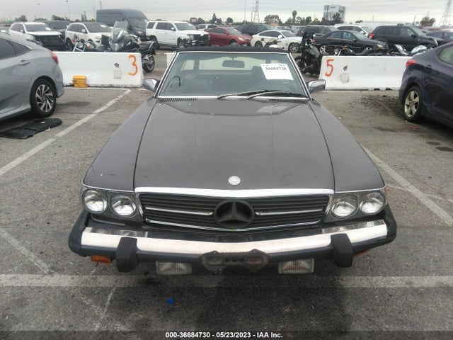 1983 MERCEDES-BENZ 380 SL VIN: WDBBA45A8DB025882