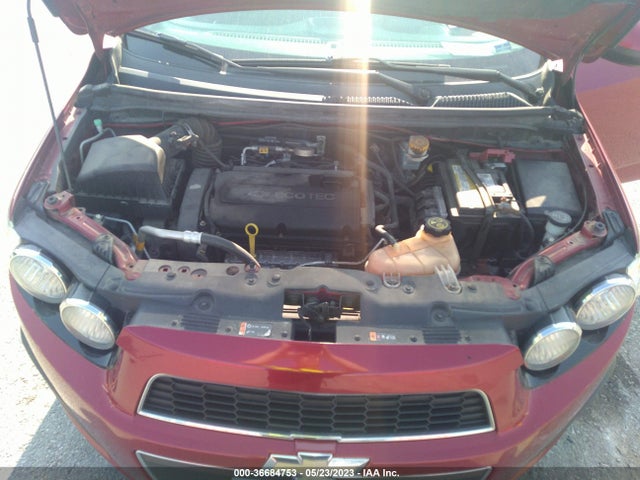 Chevrolet SONIC LT 2014 1G1JC5SH2E4181011 Image 11