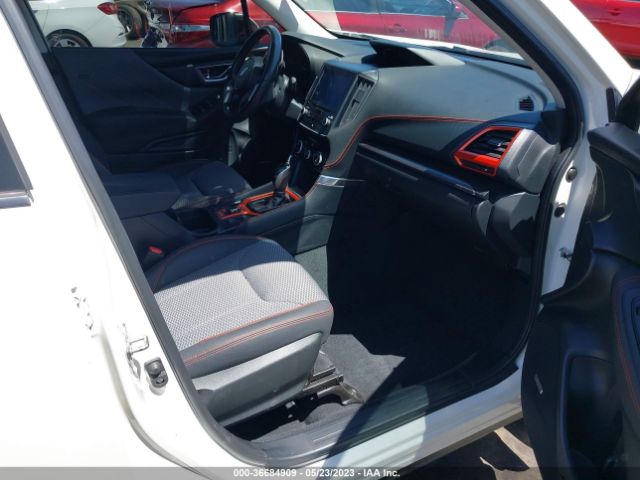 JF2SKAPC8KH430325 Subaru Forester Sport