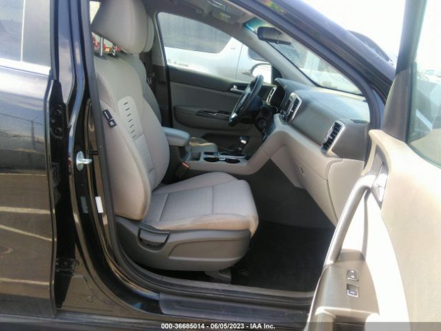 KNDPM3AC0J7323079 KIA Sportage Lx