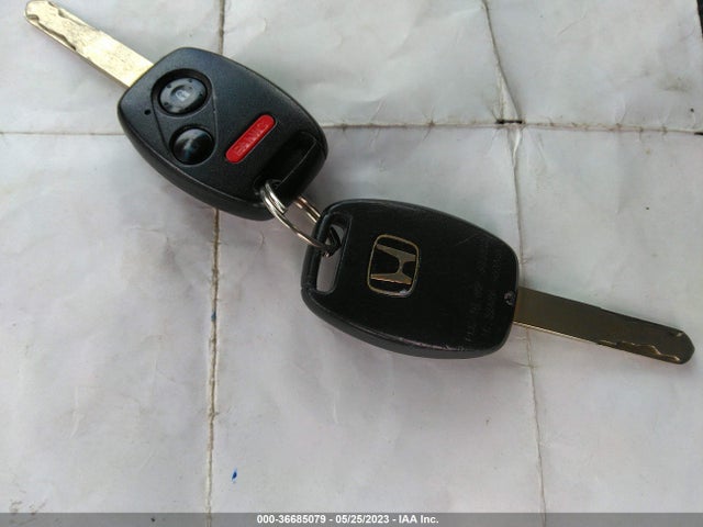 2010 HONDA CIVIC CPE LX VIN: 2HGFG1B69AH537722