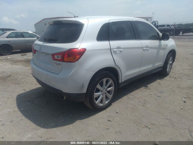 4A4AP4AU5EE012043 Mitsubishi Outlander Sport Se