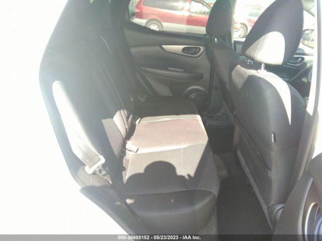 JN1BJ1CP6KW222212 Nissan Rogue Sport S