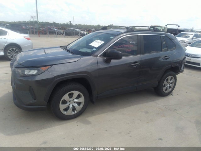 Toyota RAV4 LE 2020 2T3H1RFV0LC077766 Image 2
