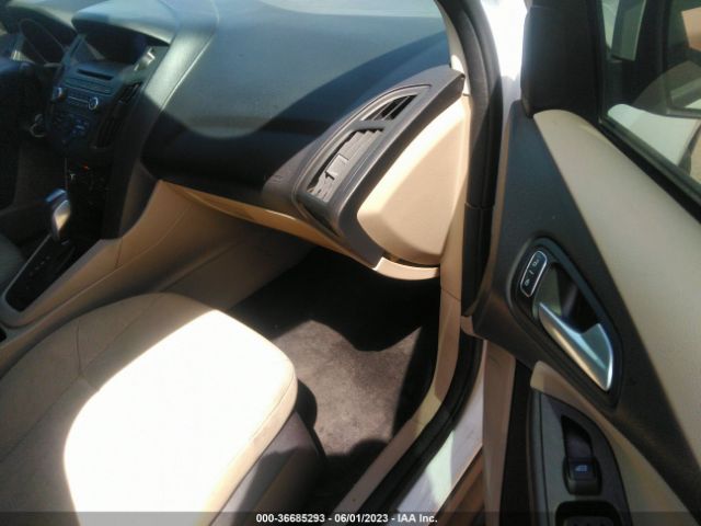 1FADP3F24FL361896 Ford FOCUS SE