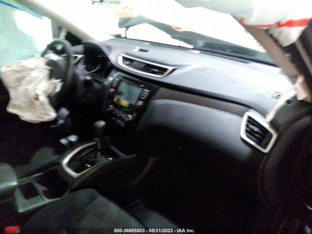 5N1AT2MV9EC836582 Nissan ROGUE SV