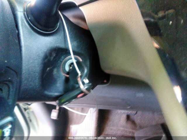 5TDKK3DC7FS582967 Toyota SIENNA LE