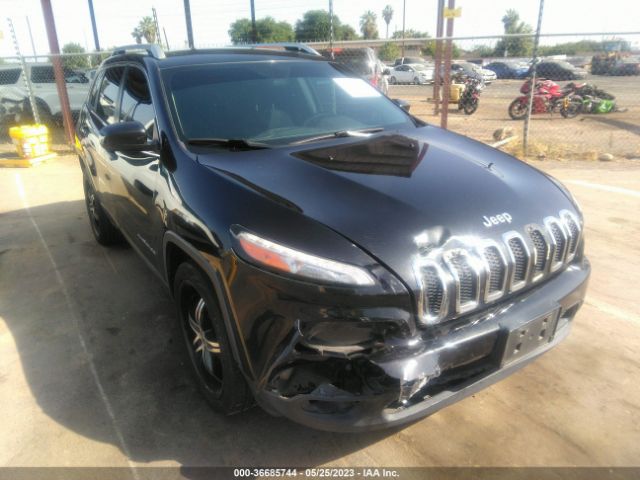 1C4PJLCB9GW114144 Jeep Cherokee Latitude