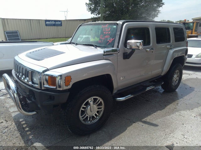 2007 HUMMER H3 SUV VIN: 5GTDN13E078128551