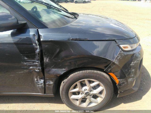 KNDJ23AU5N7835768 KIA SOUL LX