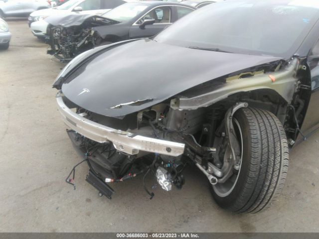 5YJ3E1EA7NF131103 Tesla MODEL 3