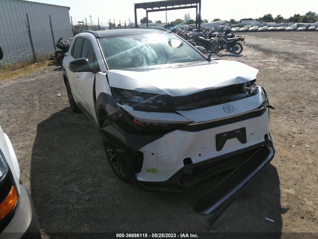 2023 Toyota bZ4X, VIN: JTMABABA5PA005581
