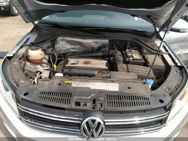 WVGBV7AX3HK052300 Volkswagen TIGUAN