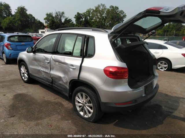 WVGBV7AX3HK052300 Volkswagen TIGUAN