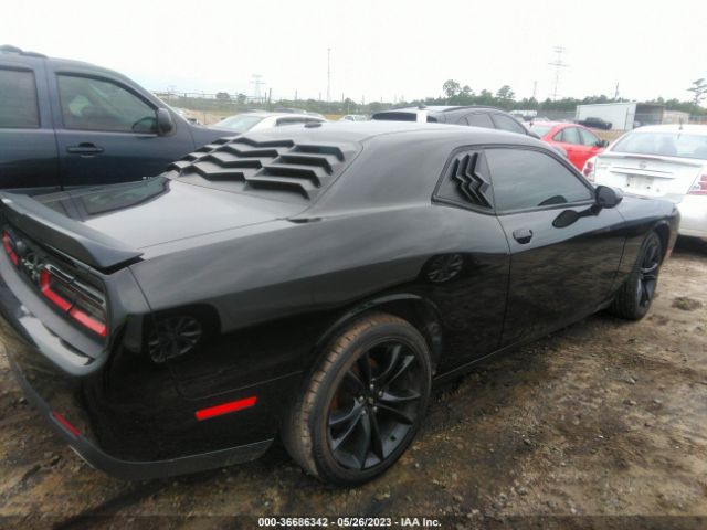 2C3CDZAG6HH612975 Dodge Challenger Sxt