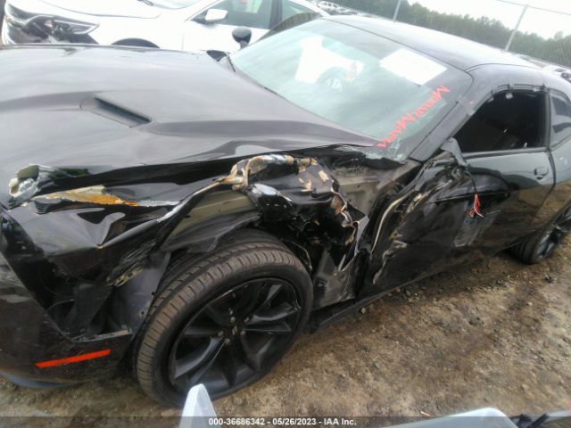 2C3CDZAG6HH612975 Dodge Challenger Sxt