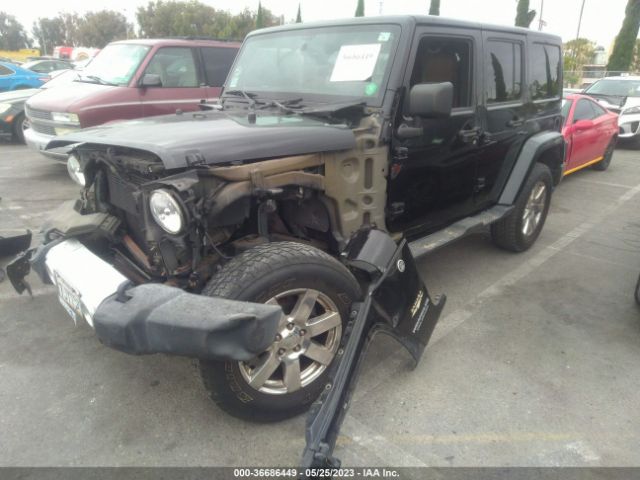 1C4BJWEG8FL524387 Jeep Wrangler Unlimited Sahara