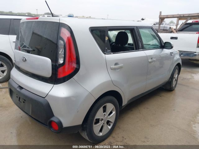 KNDJN2A25E7743298 KIA Soul Base