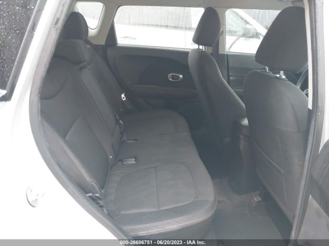 KNDJN2A25E7743298 KIA Soul Base