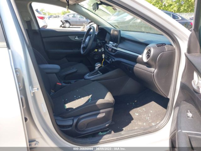 3KPF24AD4KE109830 KIA Forte Lxs