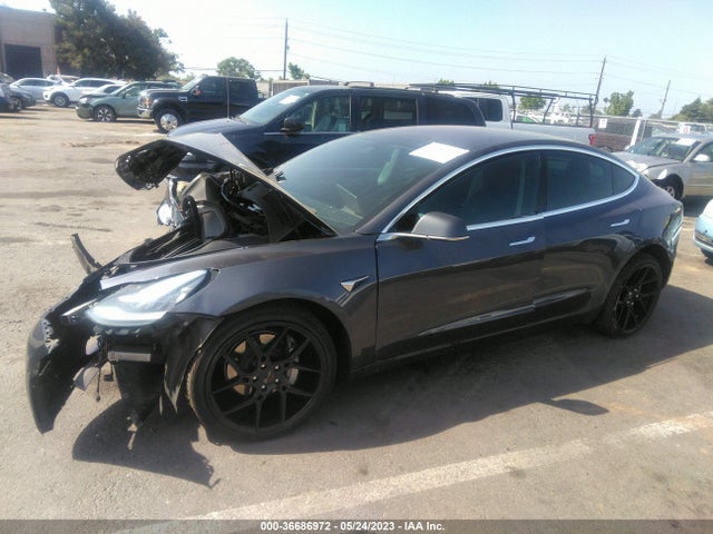 Tesla Model 3 Long Range 2018 5YJ3E1EB6JF185608 Image 2