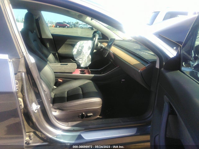 Tesla Model 3 Long Range 2018 5YJ3E1EB6JF185608 Image 7