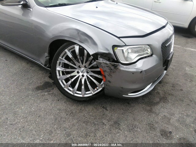 2C3CCAEG7HH667742 Chrysler 300 300c
