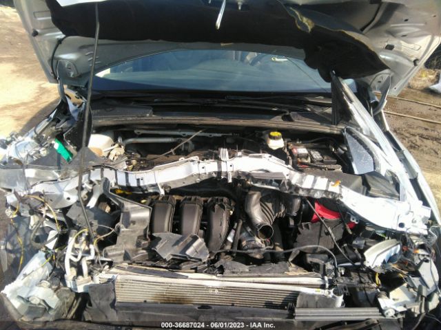 1FADP3J29HL266843 Ford Focus Titanium