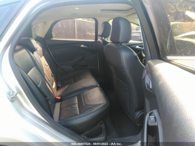 1FADP3J29HL266843 Ford Focus Titanium