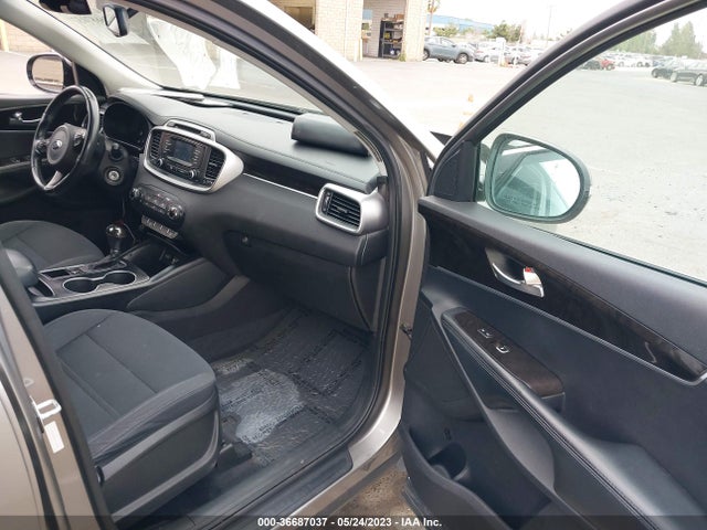 KIA SORENTO LX 2016 5XYPG4A53GG176864 Image 5