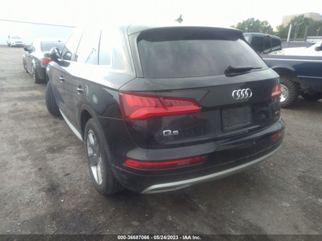 WA1BNAFYXK2055845 Audi Q5 Premium Plus