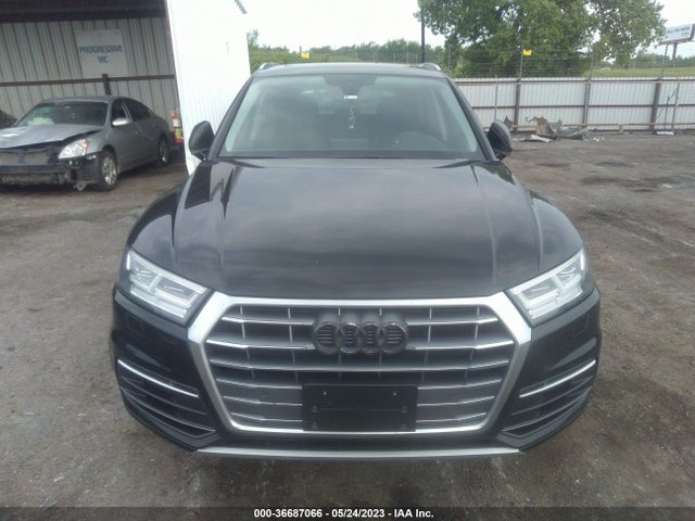WA1BNAFYXK2055845 Audi Q5 Premium Plus