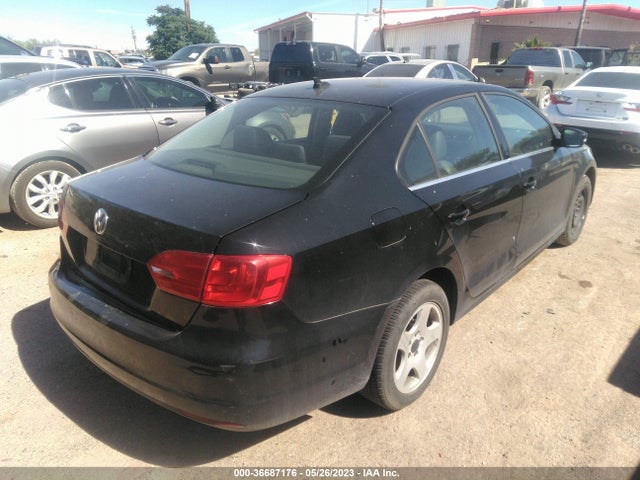 3VWD17AJ8EM423604 Volkswagen Jetta Sedan Se W/connectivity