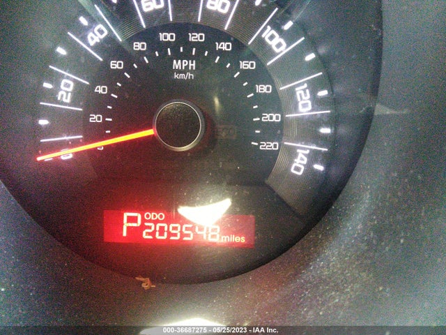 2011 KIA SOUL VIN: KNDJT2A24B7206603