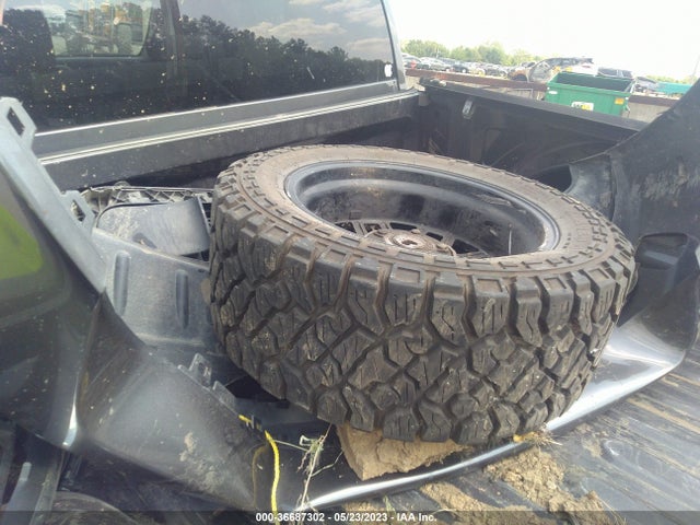 1C6RR7FG2KS615903 RAM 1500 Classic Express