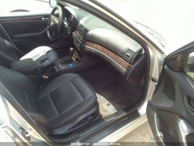2004 BMW 3 SERIES 325XI VIN: WBAEU33464PM61904