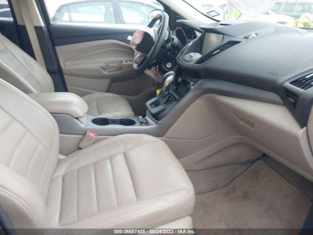 1FMCU0GX9EUC67900 Ford ESCAPE SE