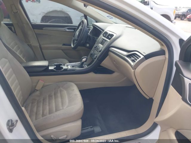 3FA6P0H79FR304367 Ford FUSION SE